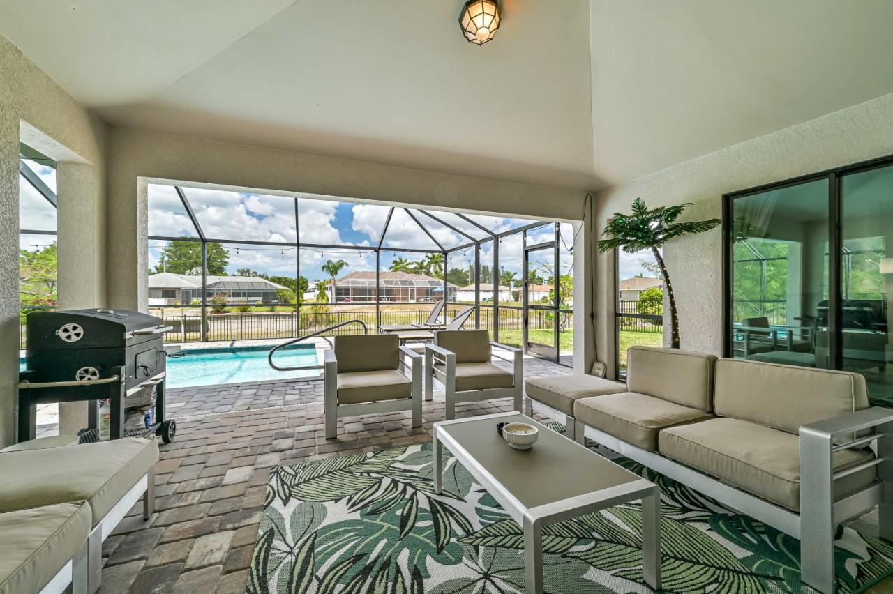 Centrally Located Cape Coral Oasis On Fresh Water Villa Exteriör bild